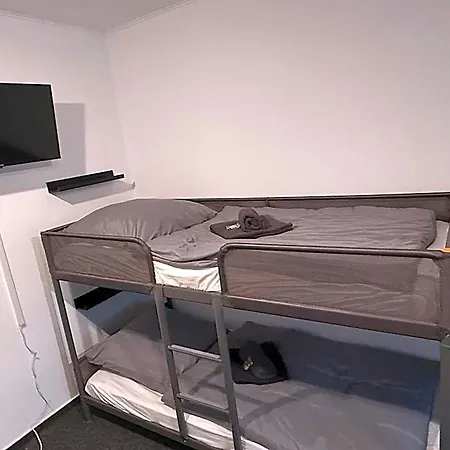 Pott - Steele 3* Essen